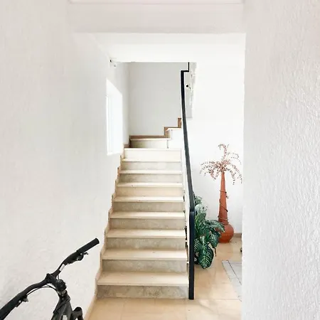 Lovers Surf House - Aveiro - Da *